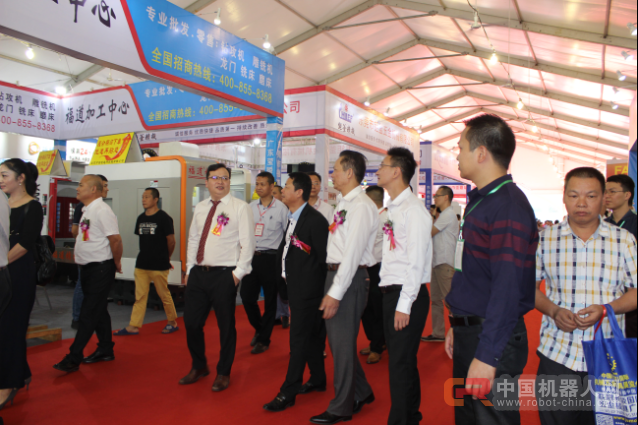 共襄行業盛會  加快產業升級 2017第十七屆中國（長安）國際機械五金模具展覽會隆重舉行