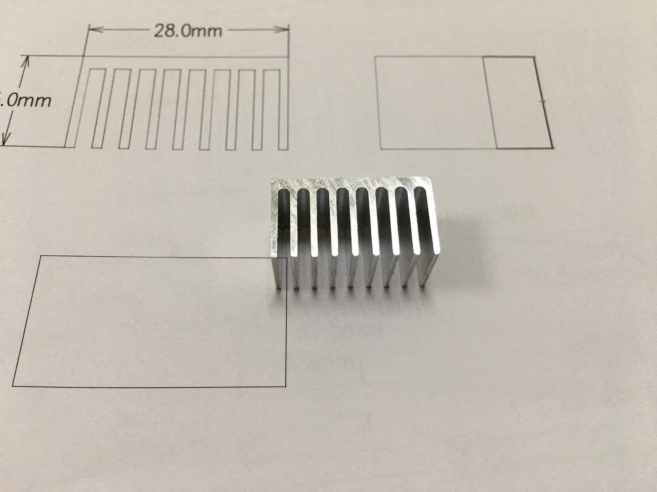 1515980466827520.jpg 小散熱器2.JPG