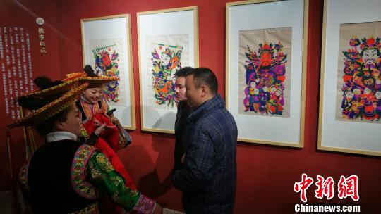 湖南福建國家級非遺精品年畫亮相恭王府博物館